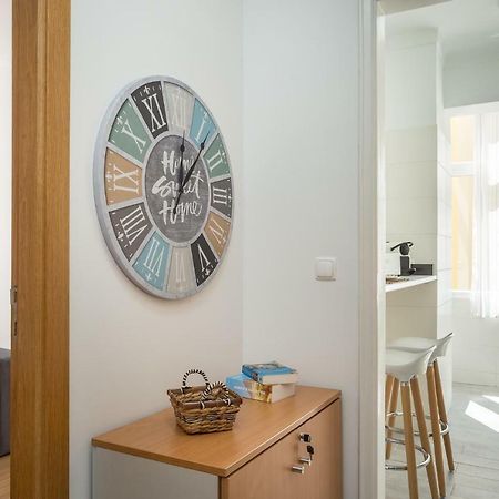 First House Apartment Lisbon Luaran gambar