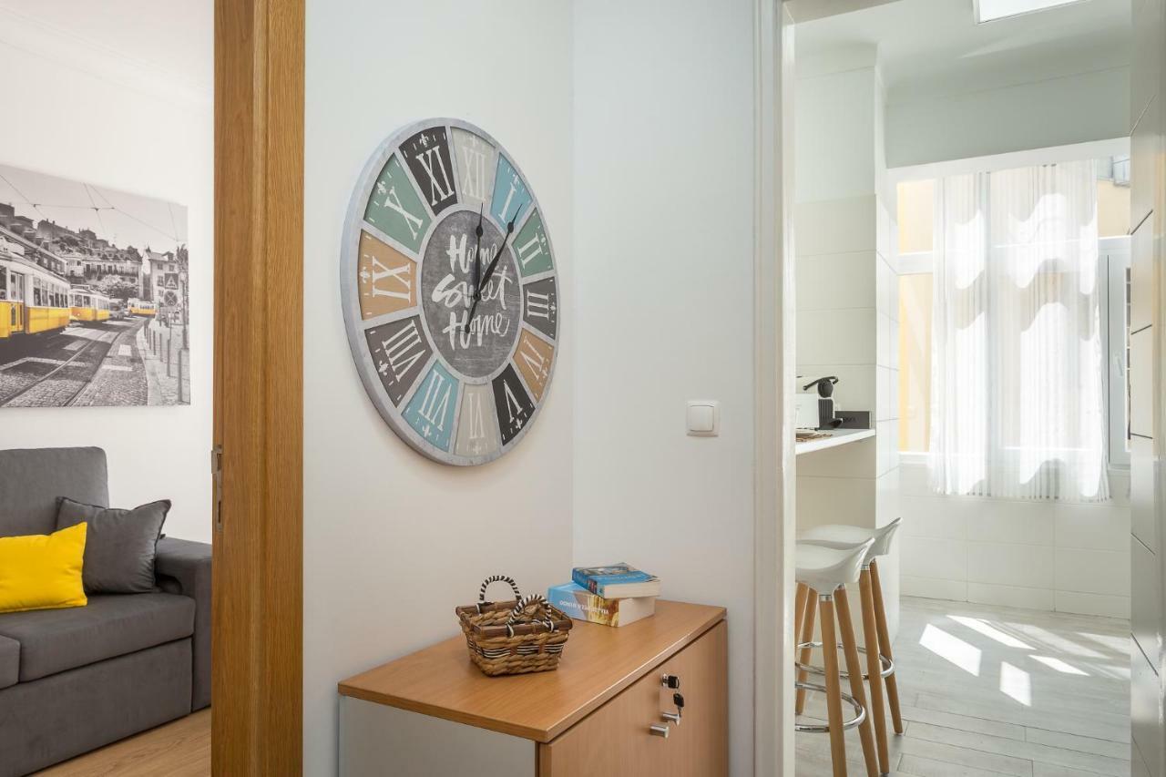 First House Apartment Lisbon Luaran gambar